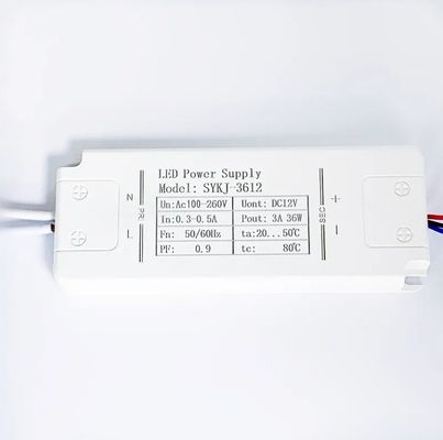 超薄型電源 12V/24V 60W 100W 150W LEDドライバ LEDストライプライトチンのための電源交換